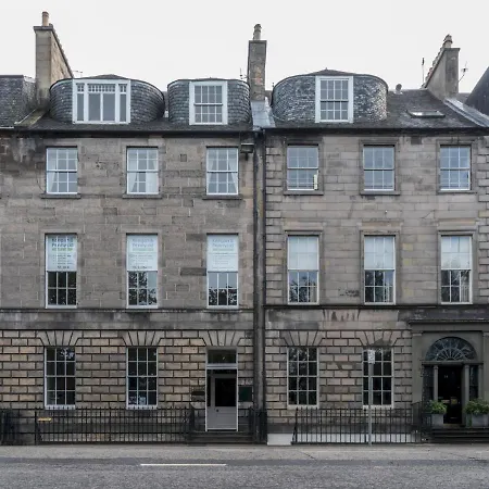 Queen St Superb Penthouse Flat With Roof Terrace Hébergement de vacances Édimbourg