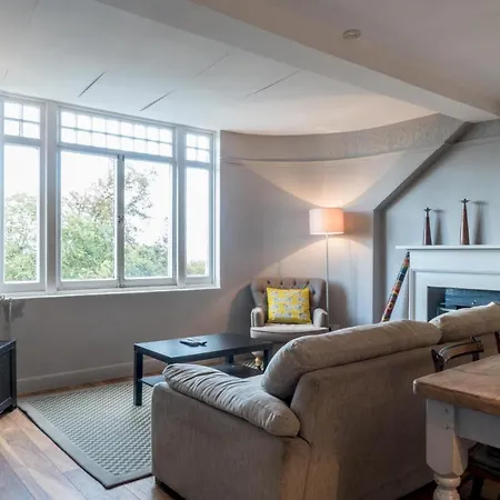 Queen St Superb Penthouse Flat With Roof Terrace Hébergement de vacances *