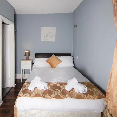 Super 4bedroom At The Meadows Apartment Edinburgh