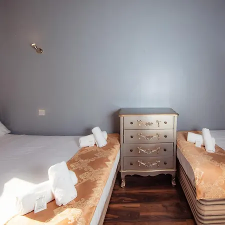 Super 4bedroom At The Meadows Apartment *