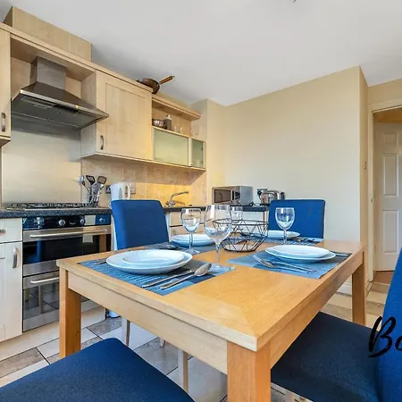 Villette - Spacious 2br-2ba Near Pilrig Park - Free Parking By Bonjour Residences Appartamento Edimburgo