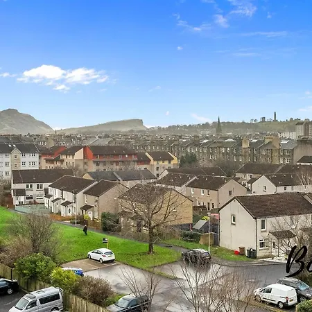 Villette - Spacious 2br-2ba Near Pilrig Park - Free Parking By Bonjour Residences * Edimburgo