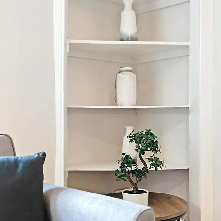 Mabillon - Gorgeous-haymarket, Centre-free Parking By Bonjour Residences 아파트 *
