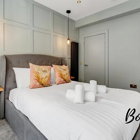 Grassmarket Luxury - Flat 1 3br-2ba - Free Parking By Bonjour Residences Apartment