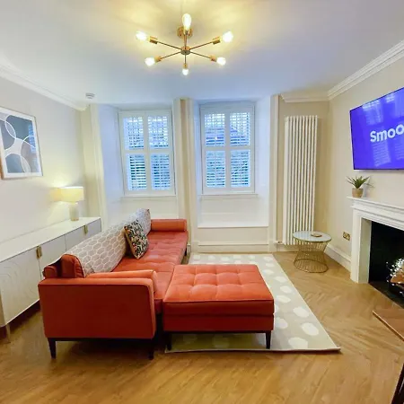 Pure Luxury, Private Entrance Apt, Unesco New Town Apartament Edynburg