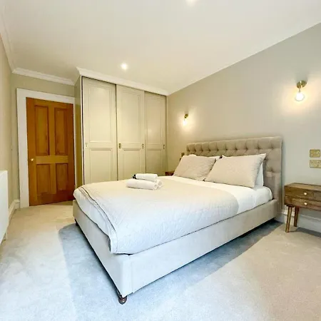 Pure Luxury, Private Entrance Apt, Unesco New Town Edinburgh