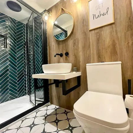Pure Luxury, Private Entrance Apt, Unesco New Town Apartment *