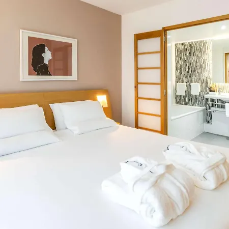 Novotel Park Hotel