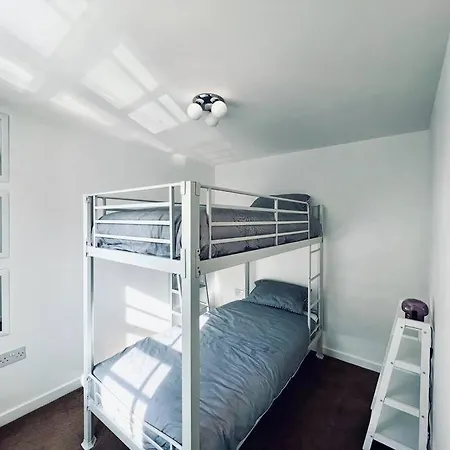 Luxe 4 Bedroom Centre House * Edinburgh