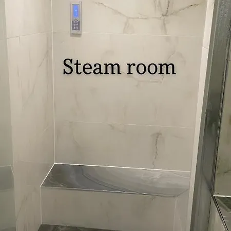 Apartment Luxury Centre With Steam *