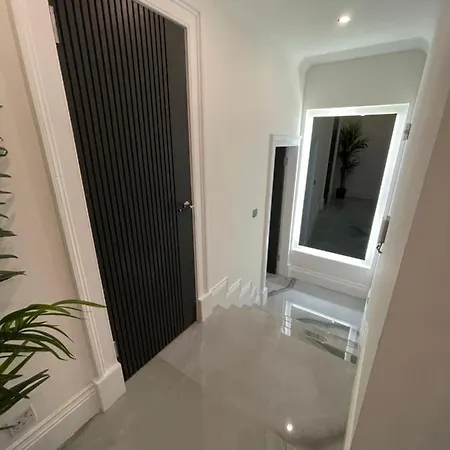Royal Mile 2bedroom * Edynburg