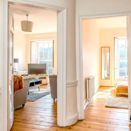 公寓 Couronnes - Georgian New Town 3br-1ba - Free Parking By Bonjour Residences