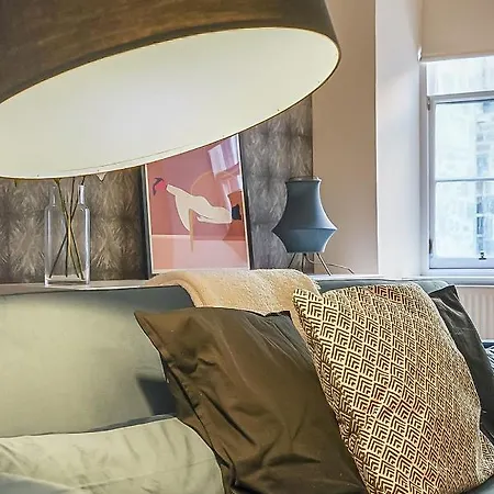 Spacious 2br-1ba - Grassmarket - Free Parking By Bonjour Residences 아파트 에든버러