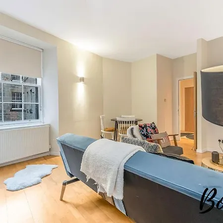Spacious 2br-1ba - Grassmarket - Free Parking By Bonjour Residences