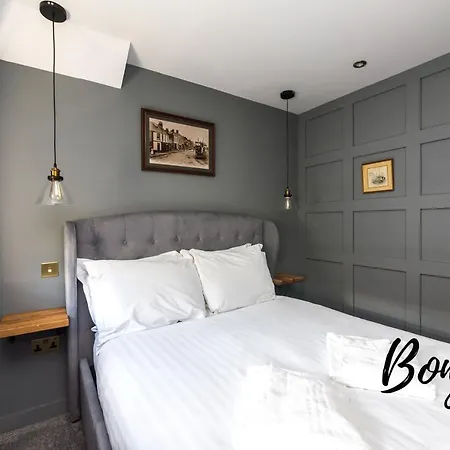 Grassmarket Luxury - 3br-2ba - Free Parking By Bonjour Residences Edinburgh