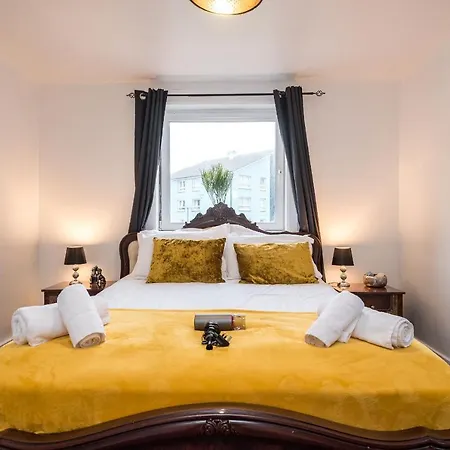 Cosy 2 Bedroom In The Heart Of