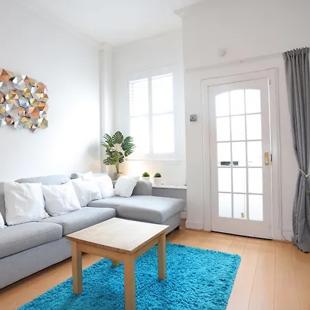 Dalmeny Street Apartamento *