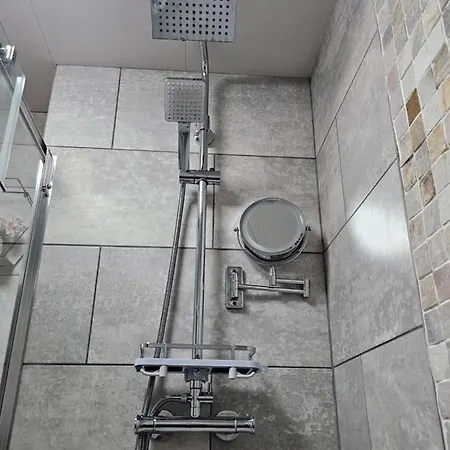 Lovely 1 Bedroom Near The Center Lägenhet Edinburg