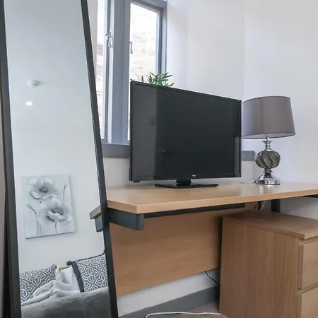Thistle St Modern 3 Bedroom In Centre Apartament *