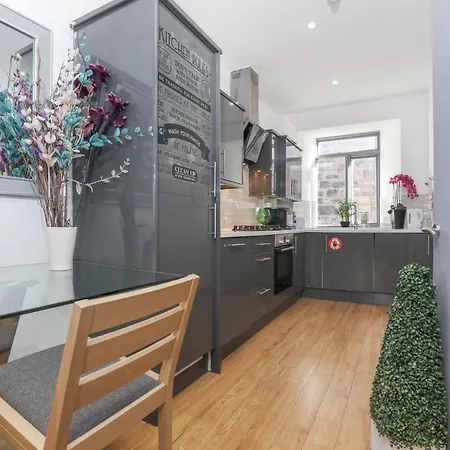 Thistle St Modern 3 Bedroom In Centre *