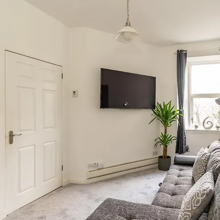 Charming 1 Bedroom - Апартаменты