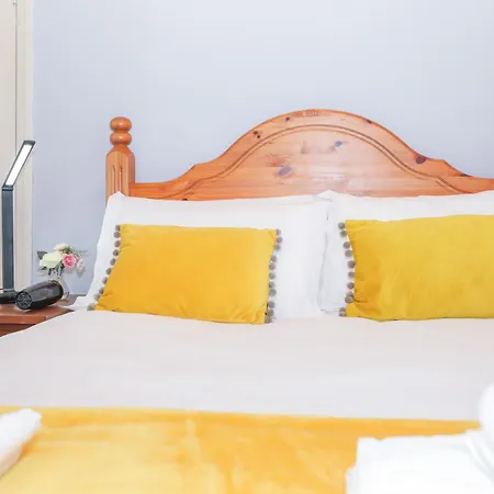 Beautiful In - Free Parking * Edinburgh