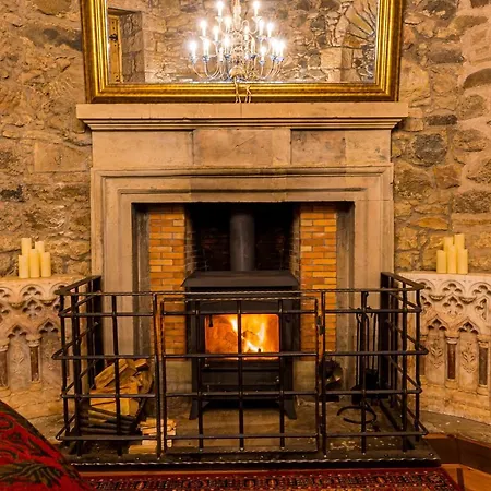 Holiday home Craigiehall Temple