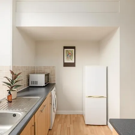 The Stockbridge Snug By Calton Living