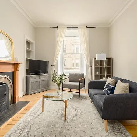 The Stockbridge Snug By Calton Living * Edinburgh