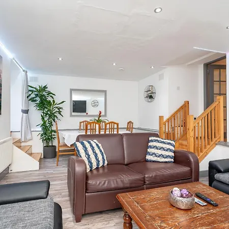 Deluxe In Ediburgh Centre - Excellent Location