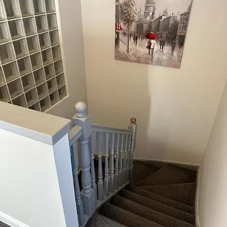 Apartment 5 Bedroom Penthouse Edinburgh