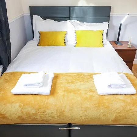 Guest house Beautiful In - Free Parking Edinburgh