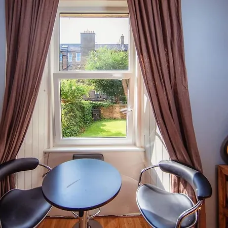 Warm, Cozy&relaxed By Holyrood Palace Appartamento