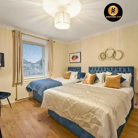 4 Bedrooms By Sensational Short Lets & Serviced