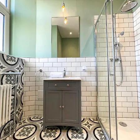 公寓 Beautiful 2br, Private Entry In Vibrant Leith 爱丁堡