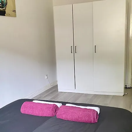 アパート Seasonal Fringe 2-Bed Flat In Edinburgh City Centre *