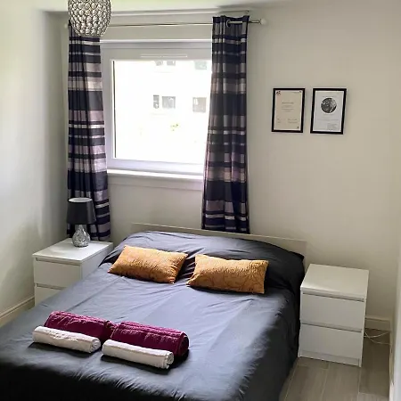 アパート Seasonal Fringe 2-Bed Flat In Edinburgh City Centre