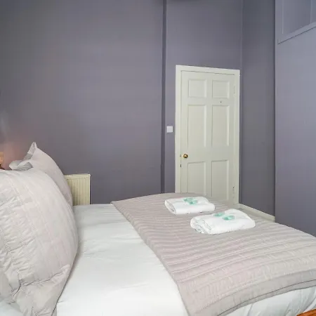 Cosy & Modern In Leith Διαμέρισμα