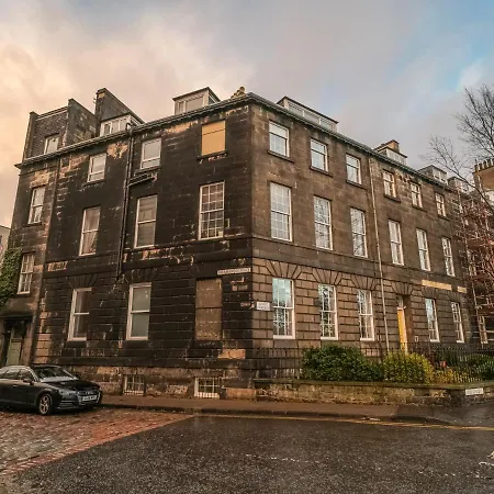 Apartament Cosy & Modern In Leith Edynburg