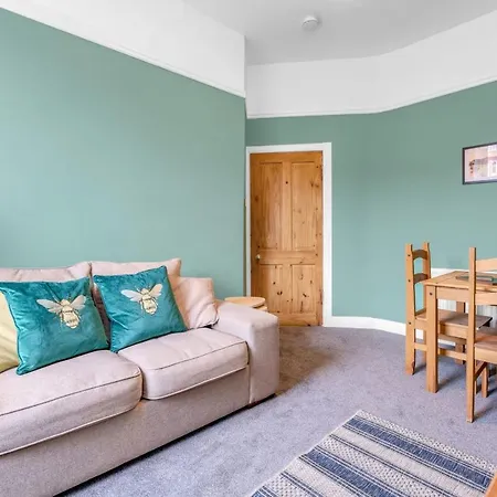 Daire Bright And Quiet *