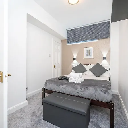 شقة Bright And Cozy Centre 1 Bedroom *
