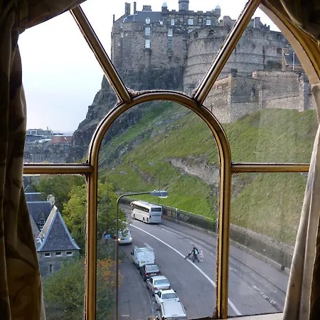 Castle Rock - Adults Only Edinburgh