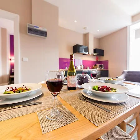 The Spires Serviced Apartman