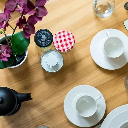 Self Catering , Centre With Parking