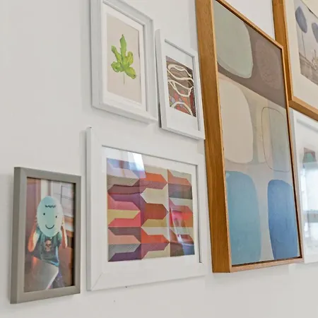 Cheerful Stays: Spacious Flat In Vibrant Leith אדינבורו