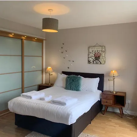 5 Bedroom Penthouse Edinburgh