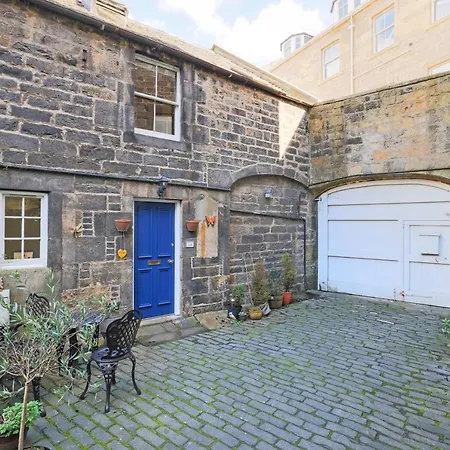 Casa vacanze Joivy Cute House With Courtyard *