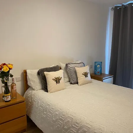 Br Apartment Edinburgh