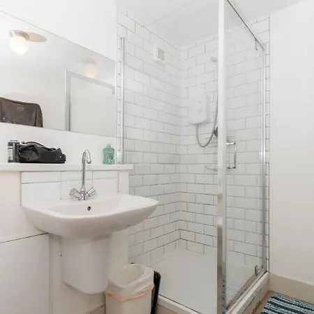 Homely And Central 2bd Flat - Leith Edinburg