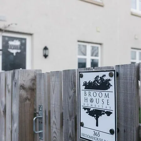 Broomhouse Homestay szállás